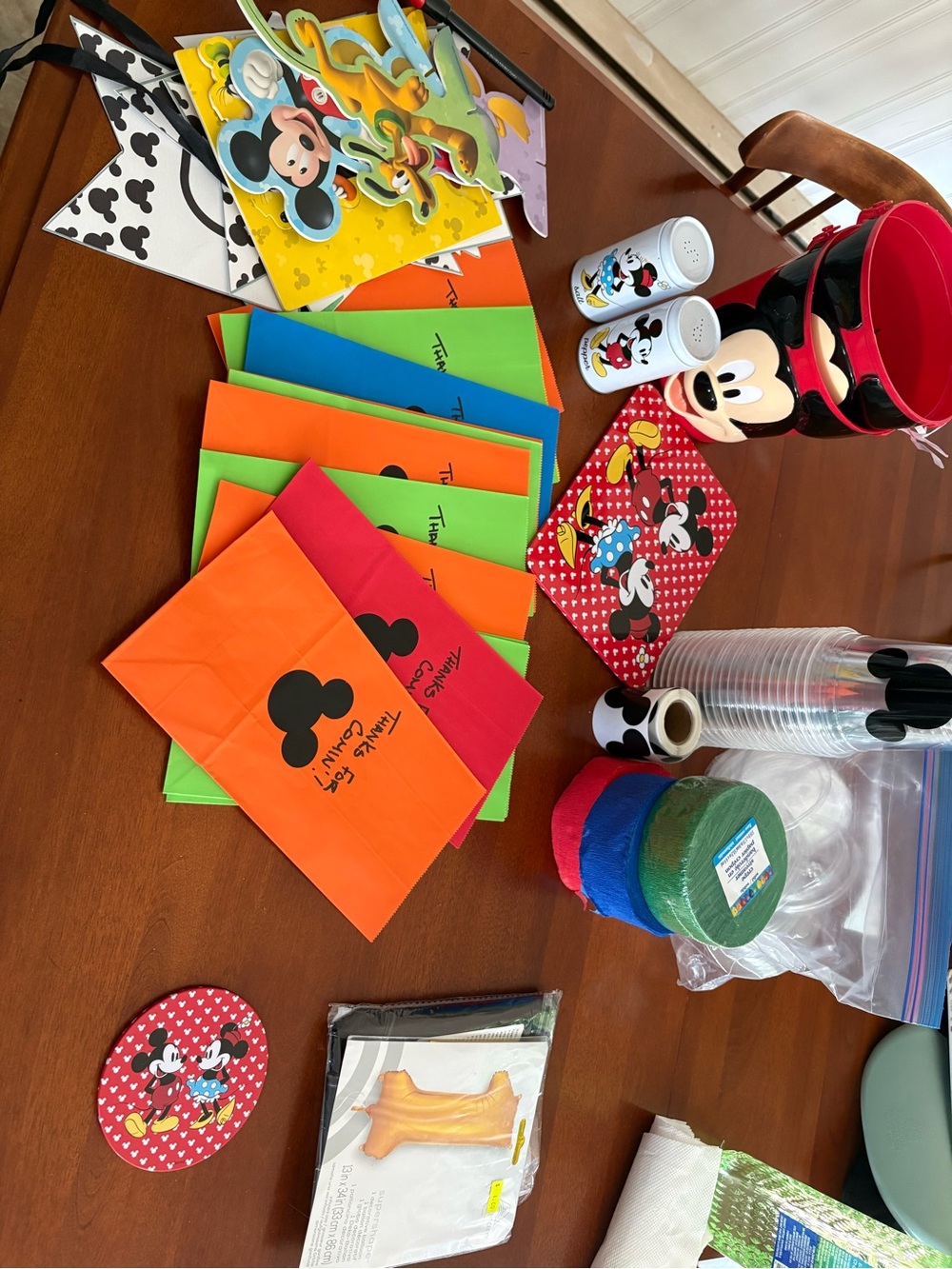 Mickey Mouse party bundle - Picture 3 of 3